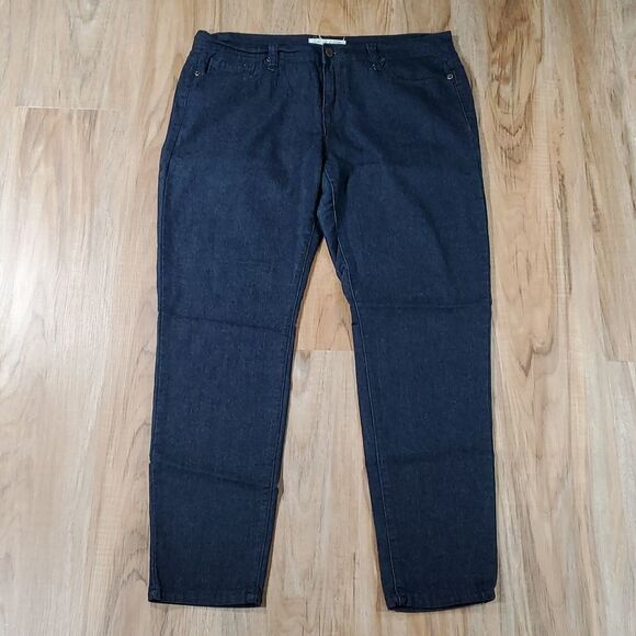 🔺️Forever 21 Blue Skinny Jeans Size 10/30 - Picture 2 of 10